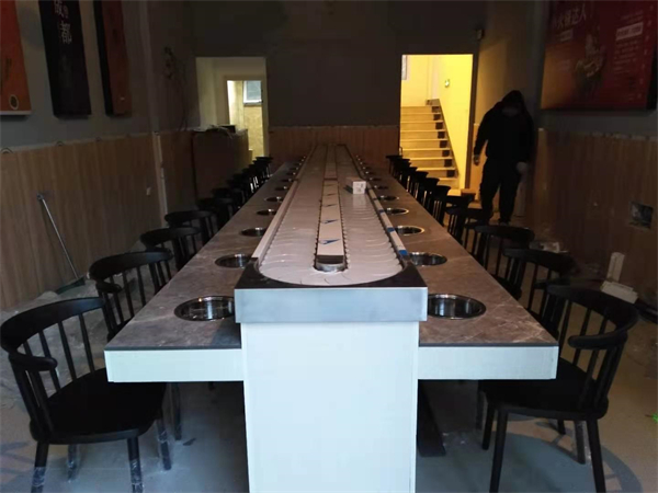 室內旋轉火鍋抖音在线观看