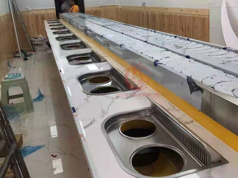 貴州省貴陽市花溪區十字街民主路 無煙涮烤一體抖音在线观看