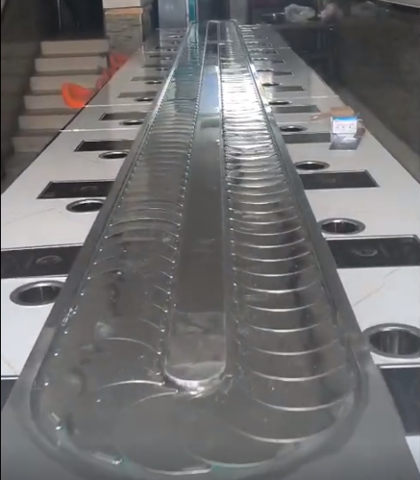 旋轉小火鍋抖音在线观看